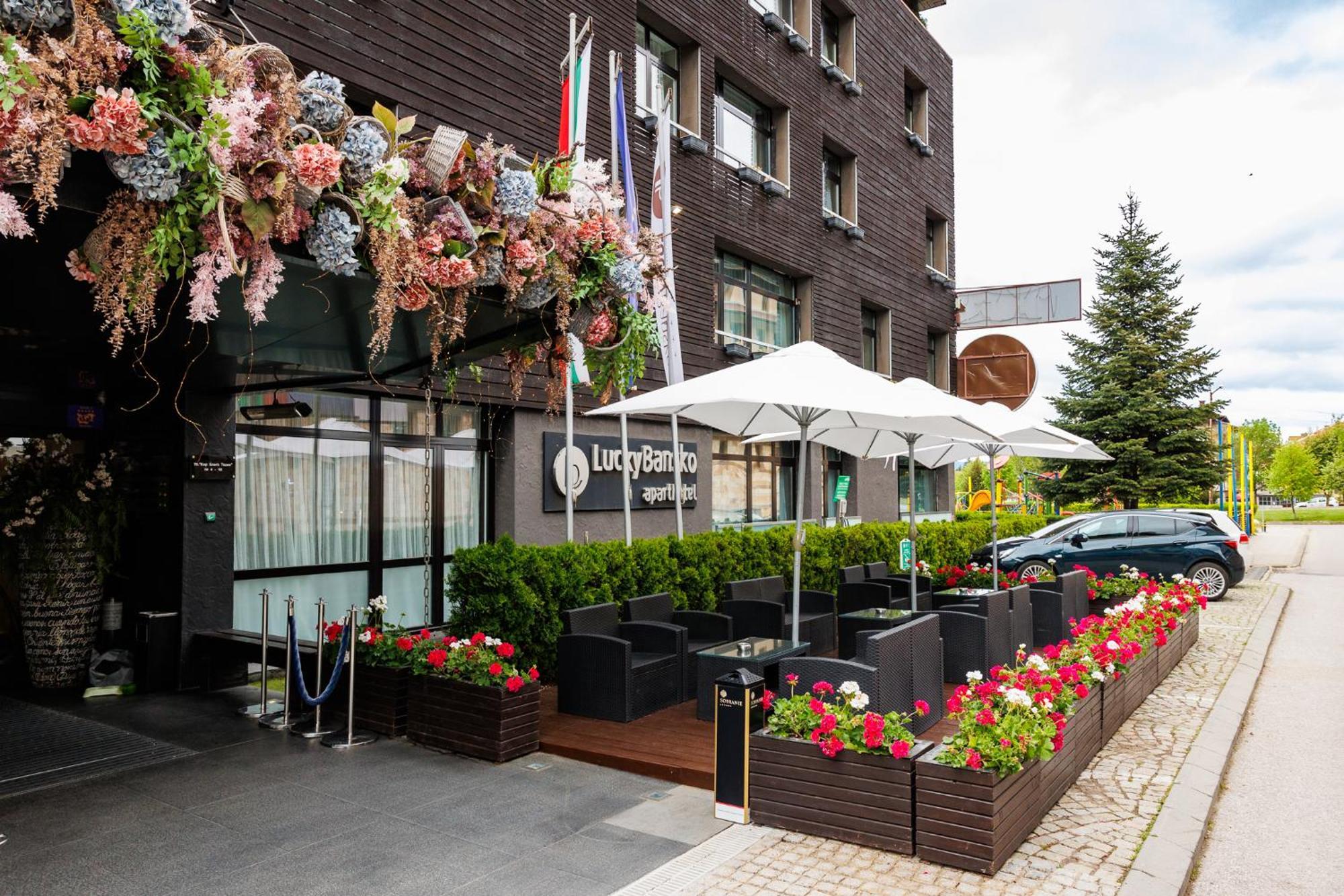 Lucky Bansko Aparthotel Spa & Relax Exterior foto Le Patio