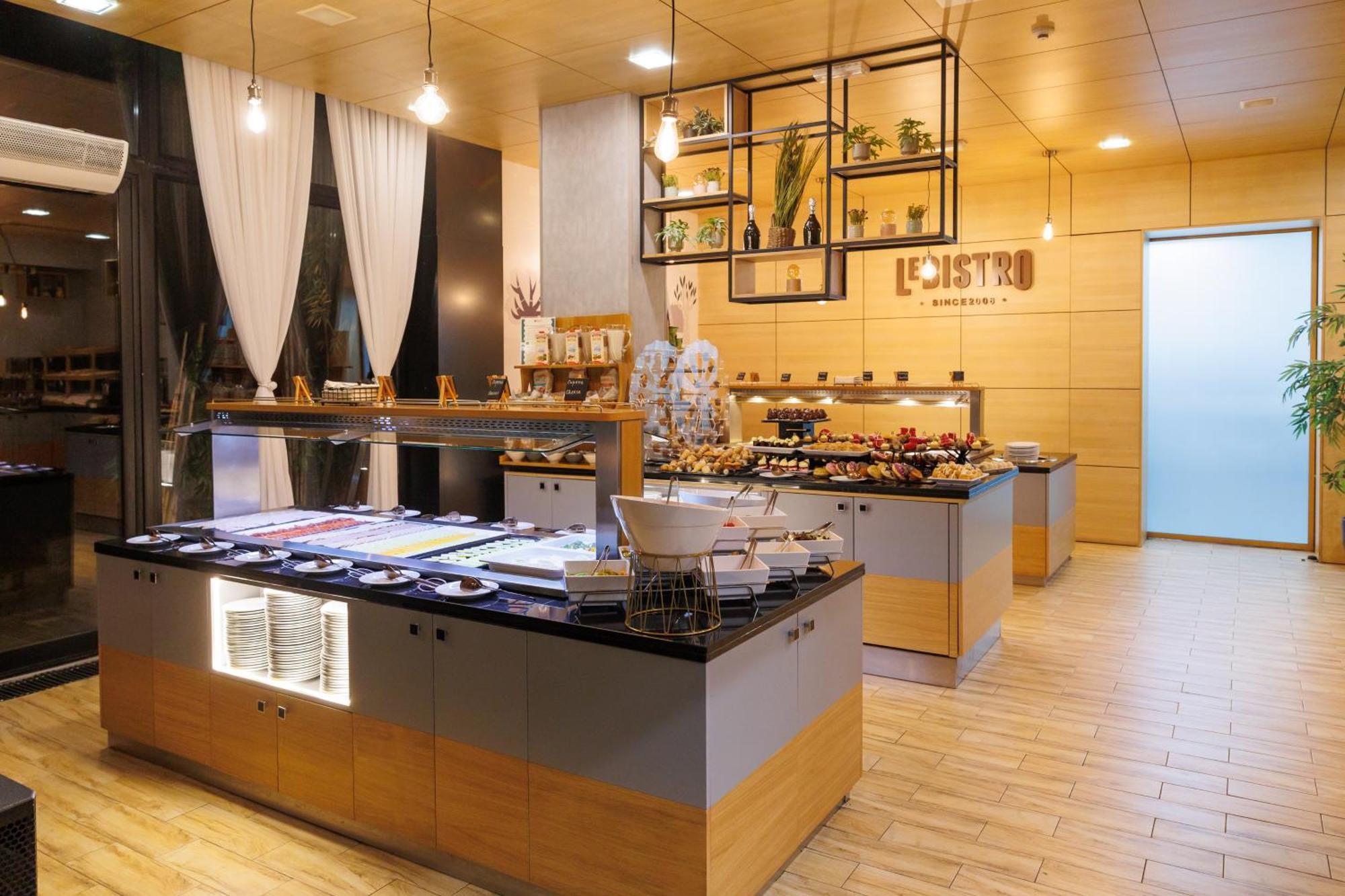 Lucky Bansko Aparthotel Spa & Relax Exterior foto Restaurant
